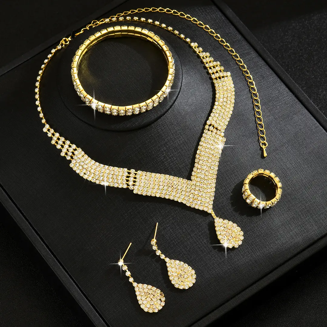Modern Teardrop Jewelry Set for Pakistani Women