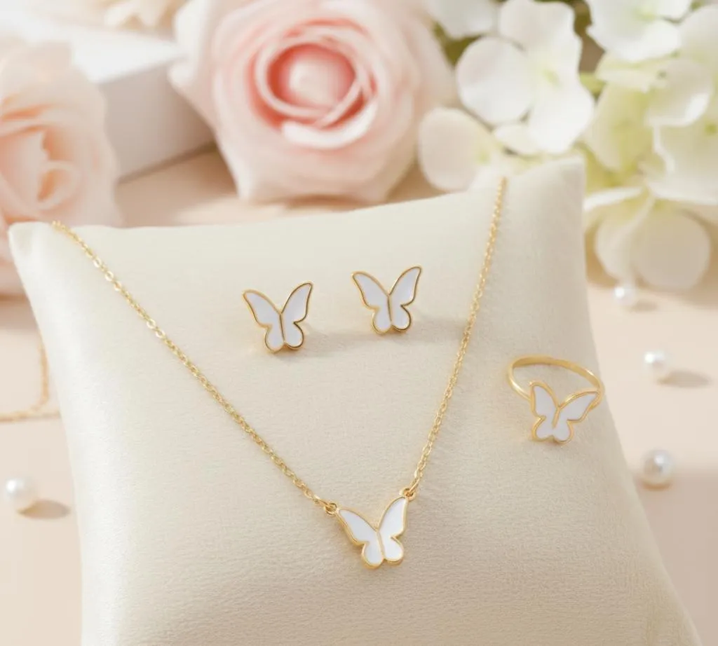 Silver Plated Zircon Pendant Set for Women