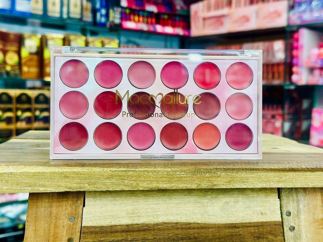 12-In-1 Glossy Lip Palette for Pakistani Bridesmaids & Office Pros